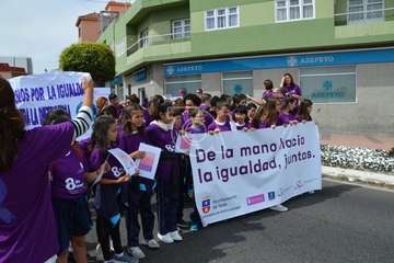 Marcha de escolares por la igualdad en Telde (Foto TA)